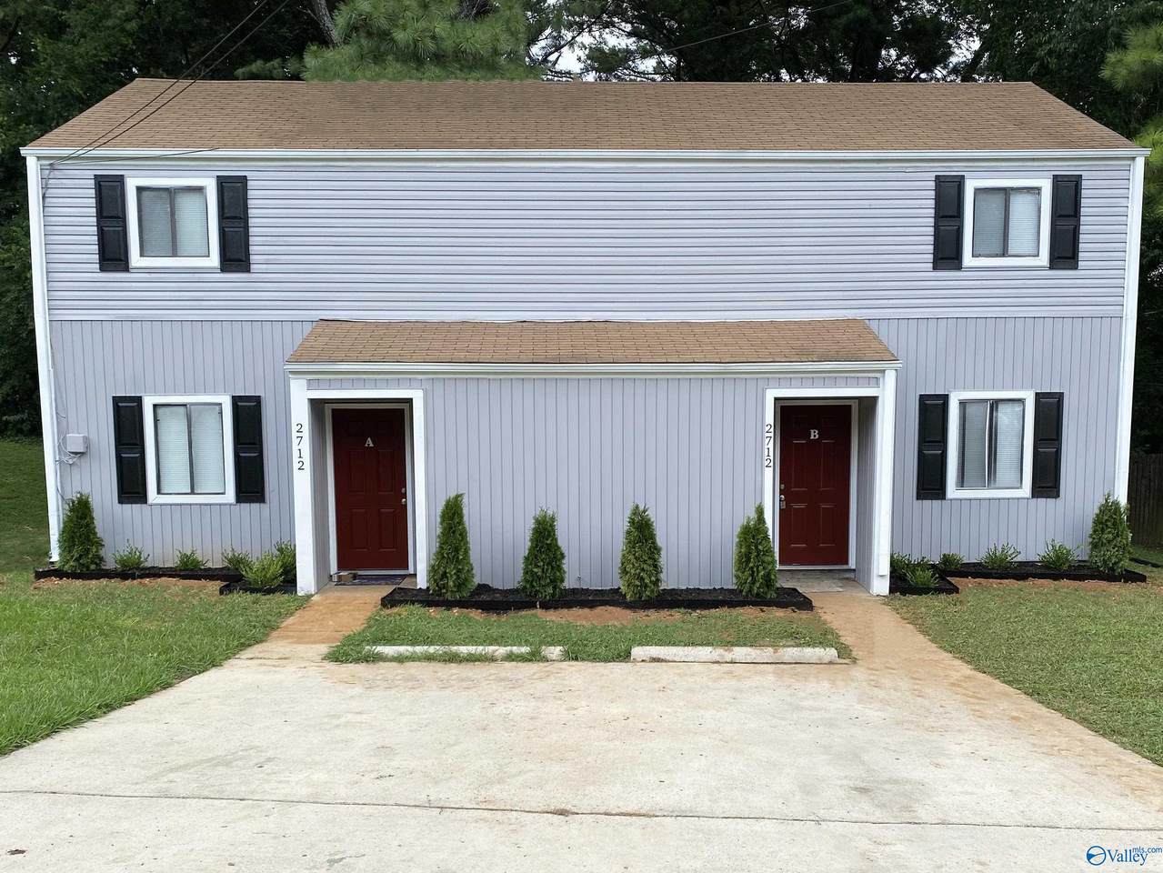 2712 Clayton Drive - Photo 1