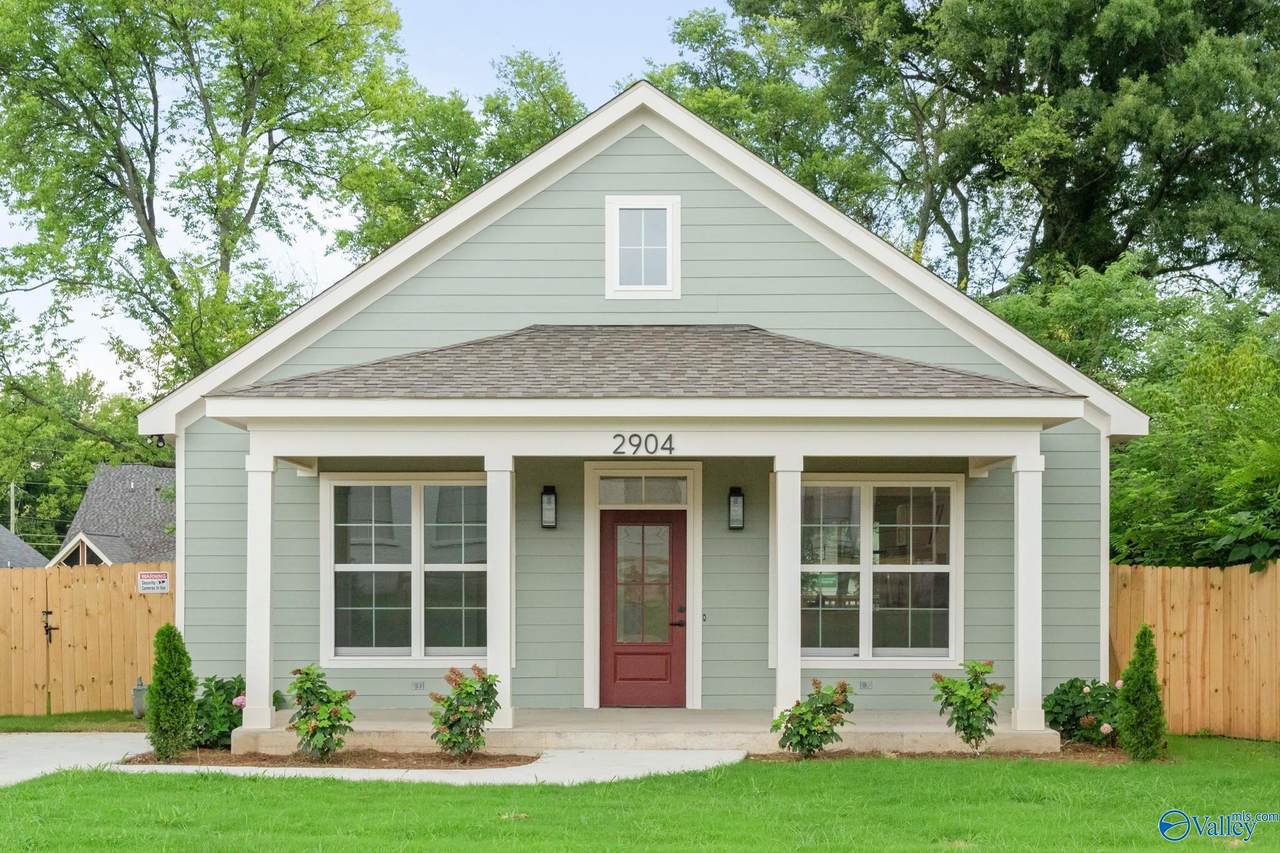 2904 10th Avenue - Photo 1