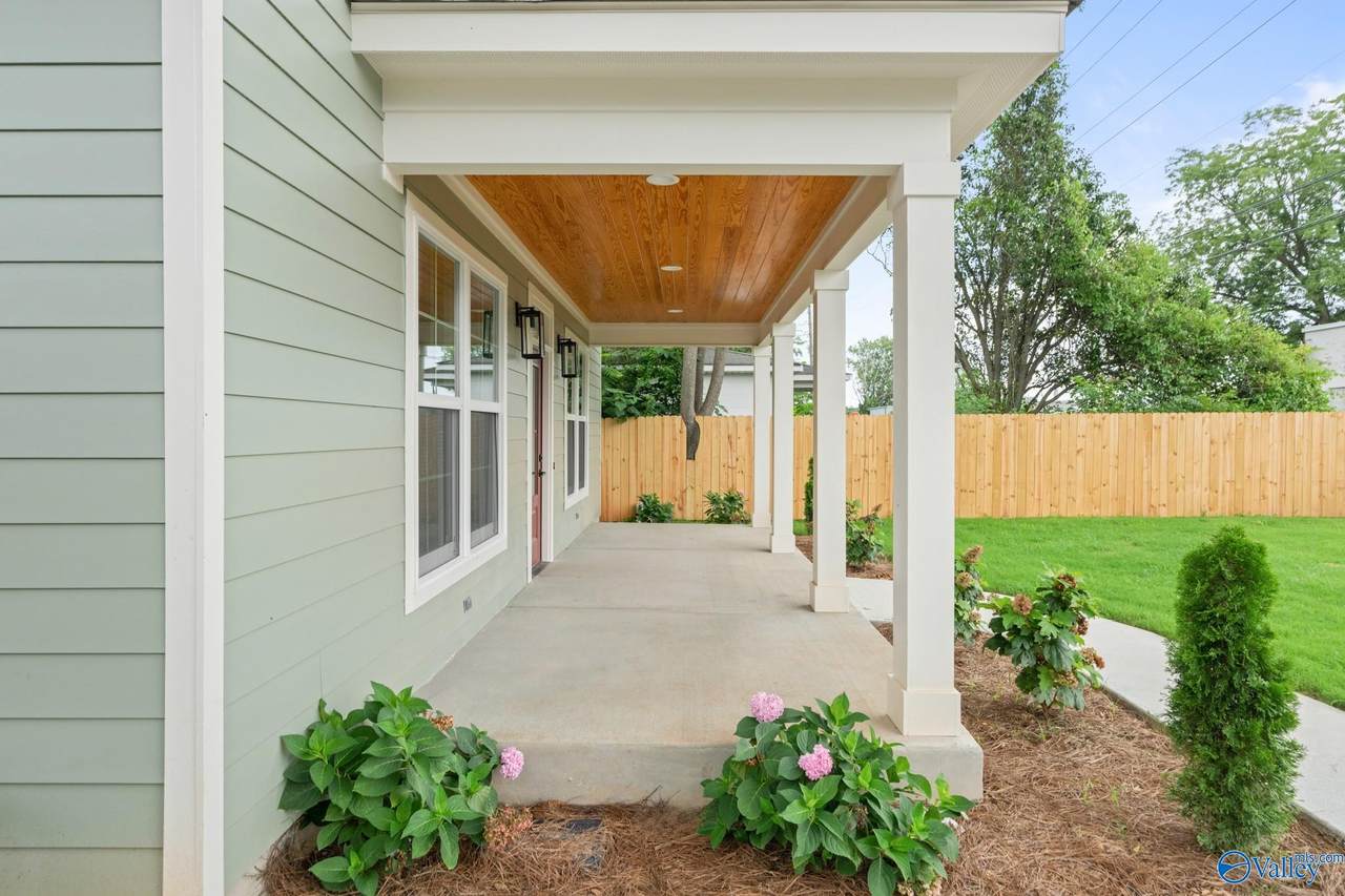 https://bt-photos.global.ssl.fastly.net/nalmls/1280_boomver_1_21924511-3.jpg