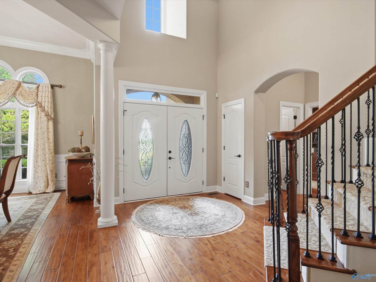 https://bt-photos.global.ssl.fastly.net/nalmls/1280_boomver_1_21924552-2.jpg