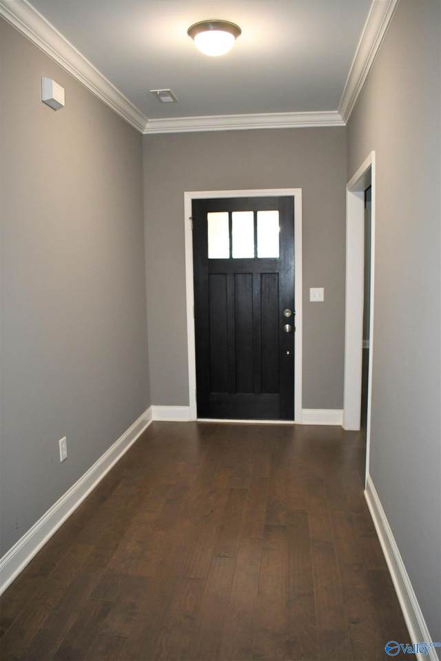 https://bt-photos.global.ssl.fastly.net/nalmls/1280_boomver_1_21924557-2.jpg