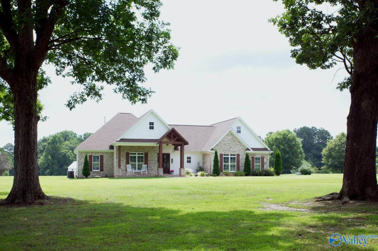 https://bt-photos.global.ssl.fastly.net/nalmls/1280_boomver_1_21924558-2.jpg