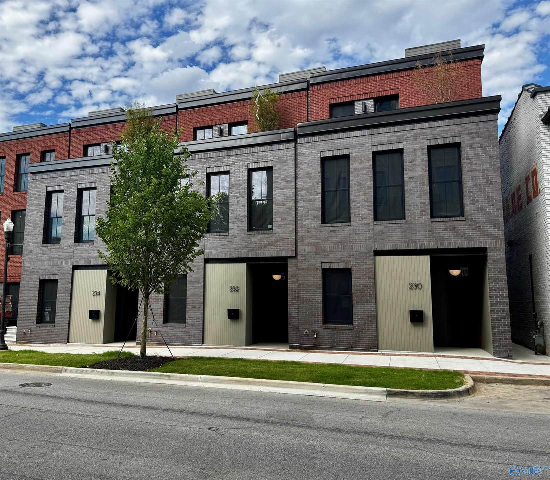 230 Washington Street - Photo 1