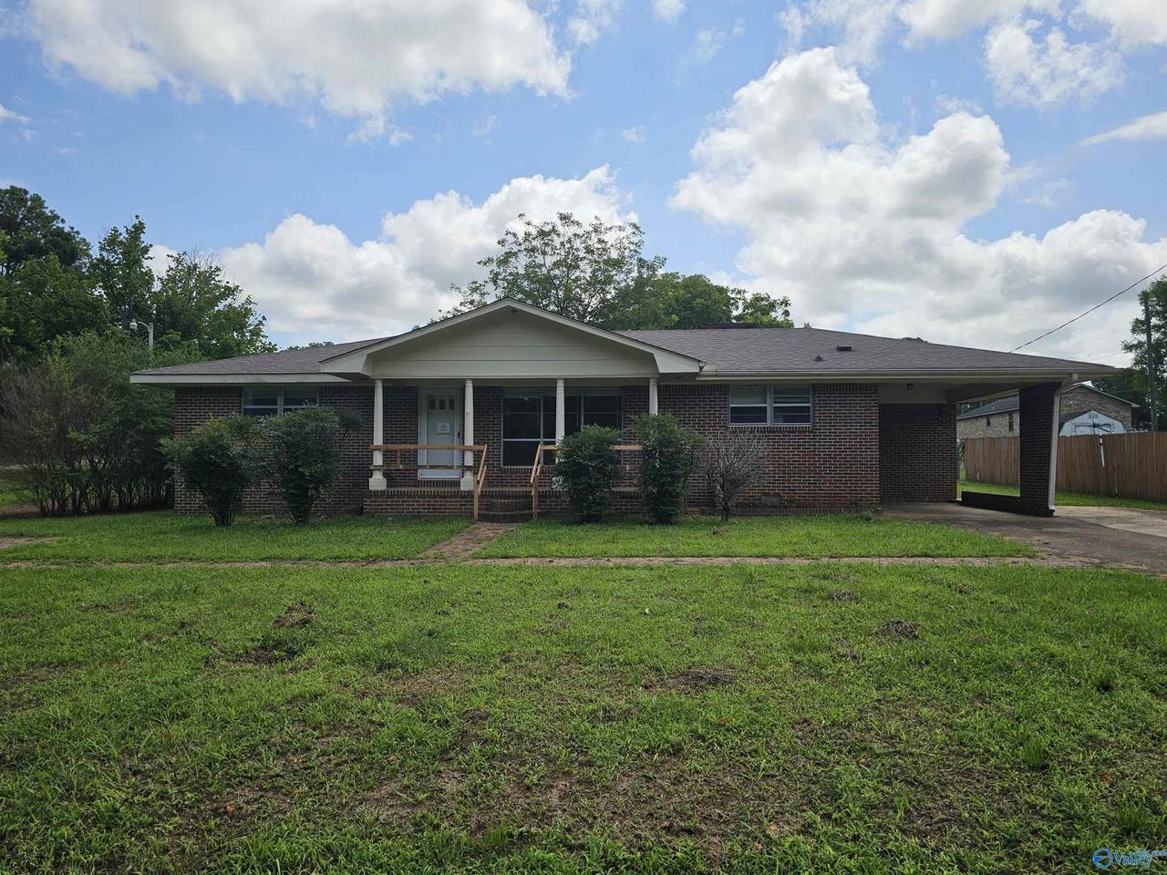 109 Pinhook Road - Photo 1