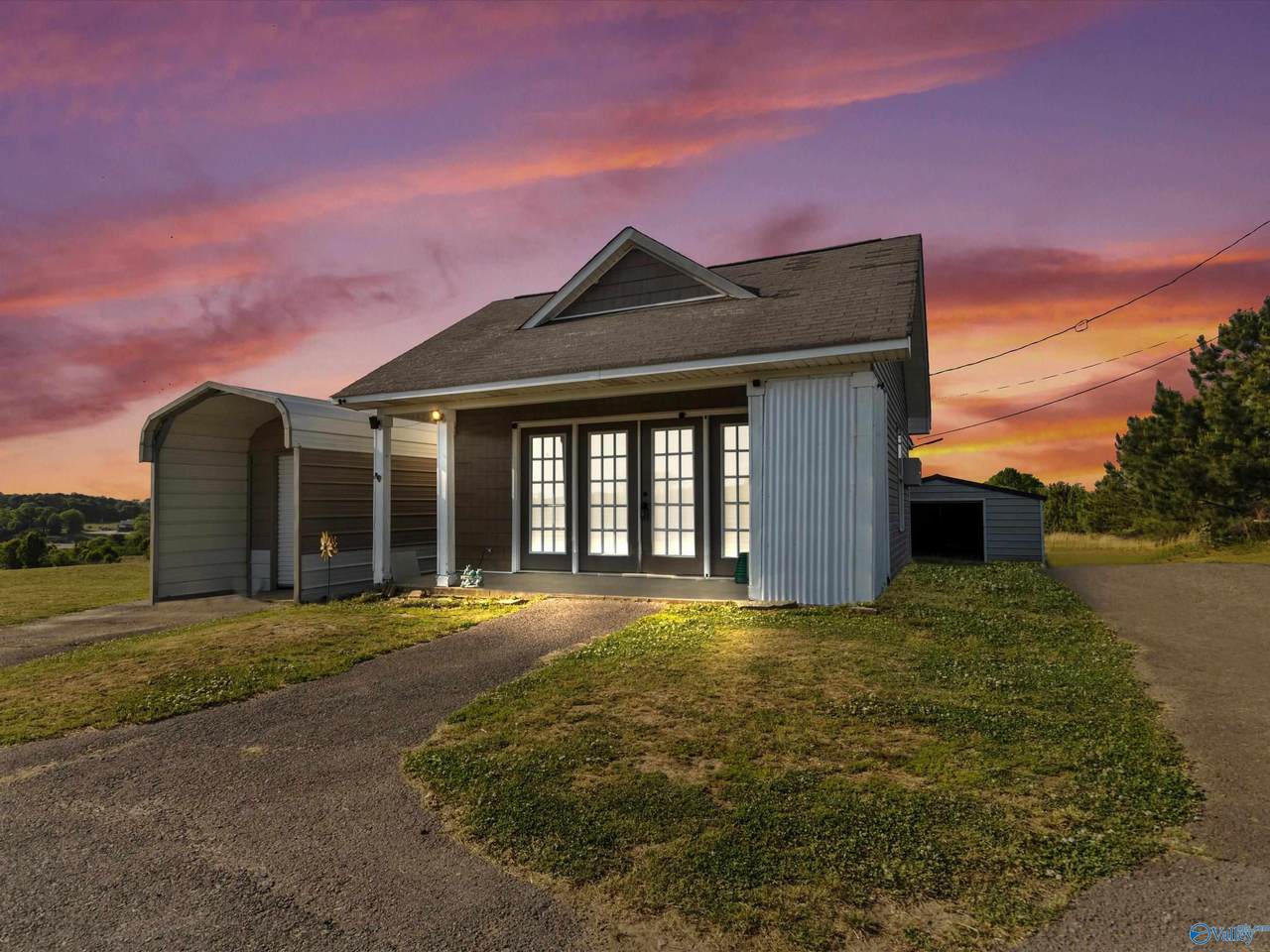 849 Cochran Avenue - Photo 1