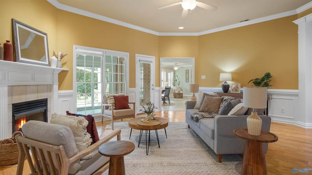 https://bt-photos.global.ssl.fastly.net/nalmls/1280_boomver_1_21925142-2.jpg