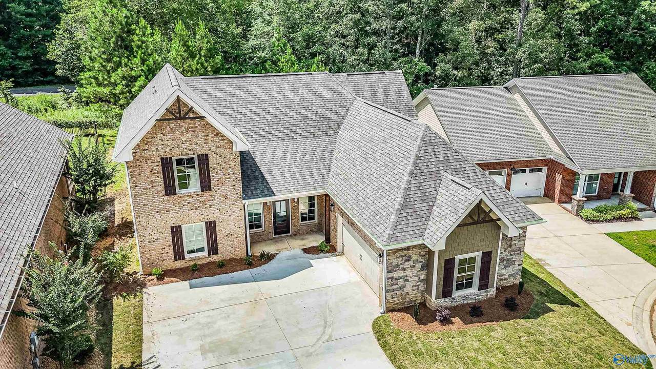 113 Turning Leaf Drive - Photo 1