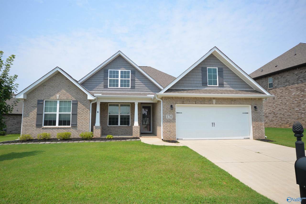 174 Dustin Lane - Photo 1