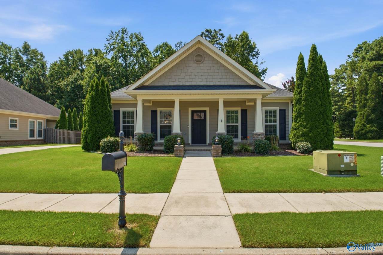 200 Grove Village Way - Photo 1
