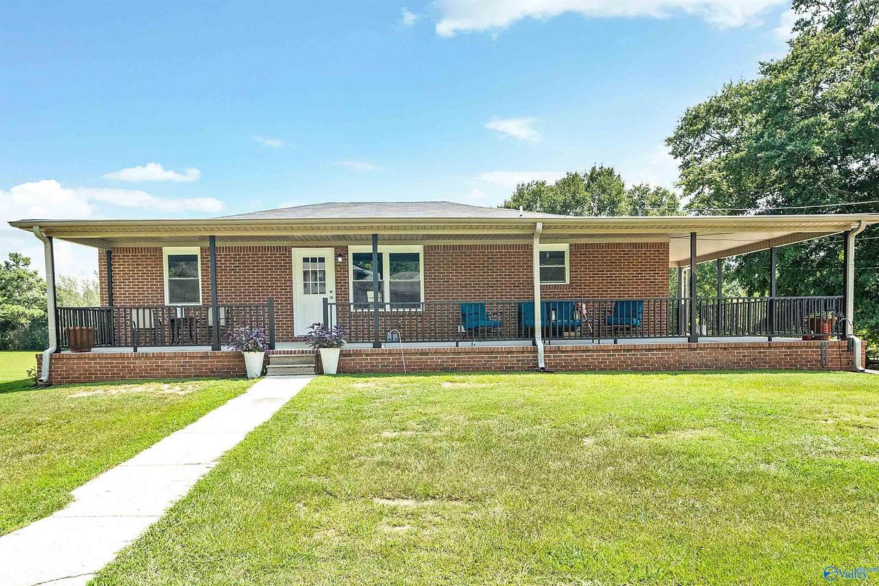 714 Waddell Road - Photo 1