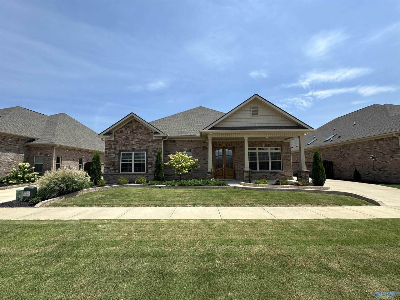 https://bt-photos.global.ssl.fastly.net/nalmls/1280_boomver_1_21925353-2.jpg