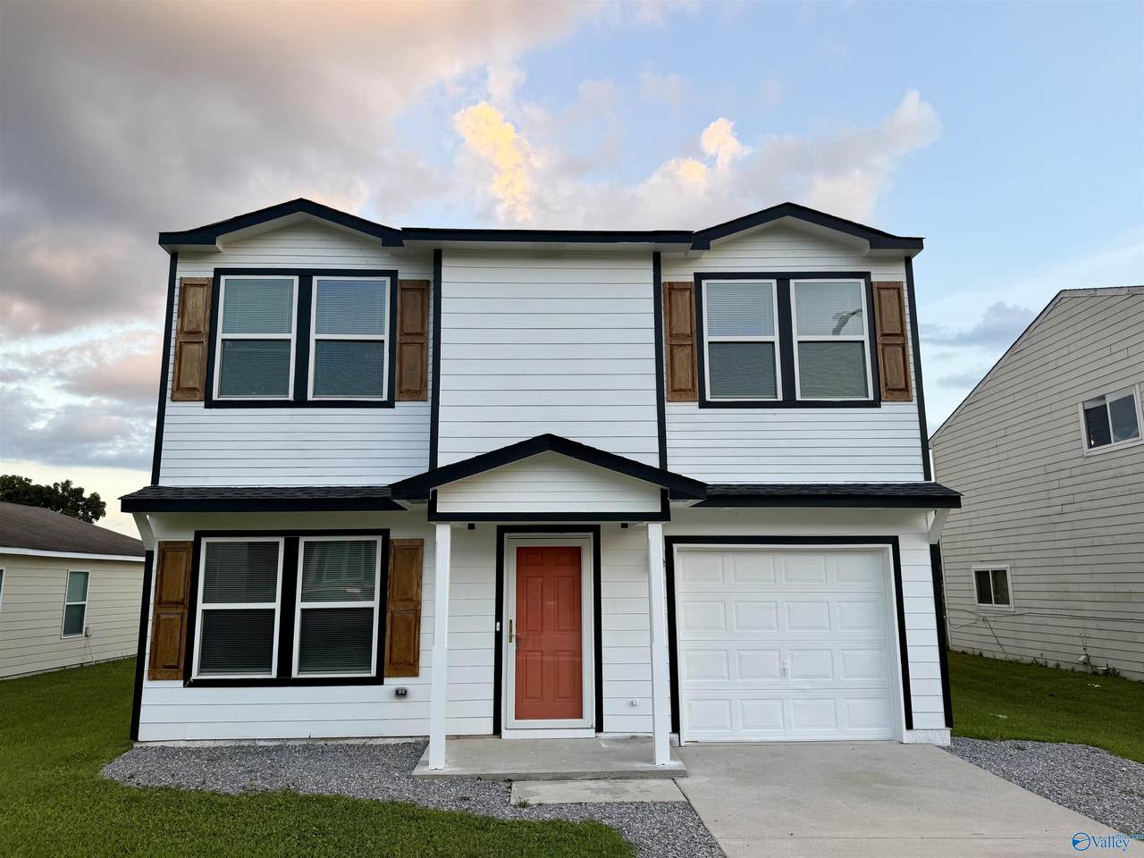 226 Dormont Drive - Photo 1