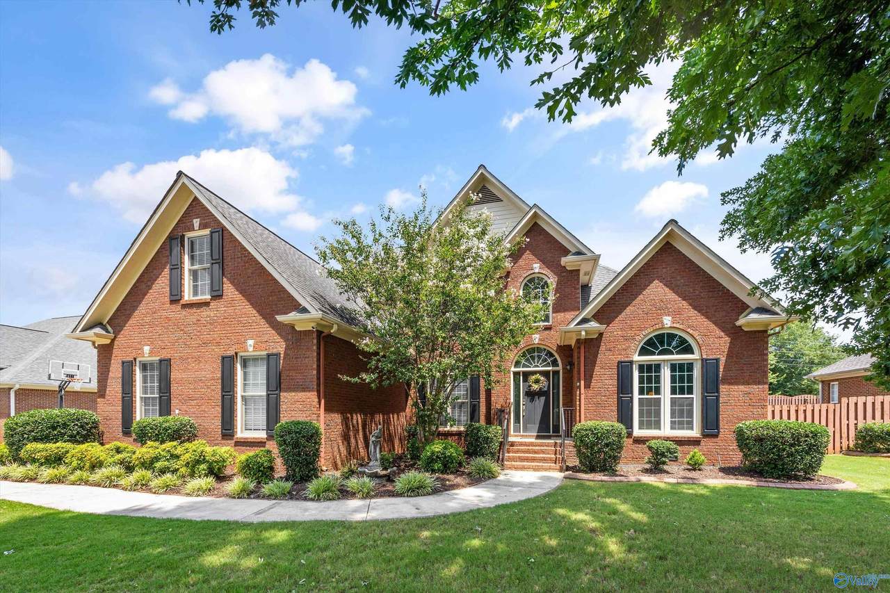 108 Ervington Place - Photo 1