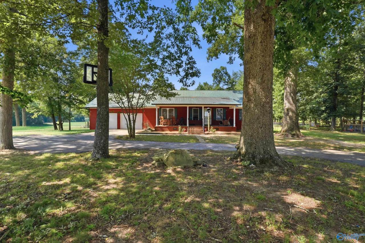 1691 County Road 372 - Photo 1