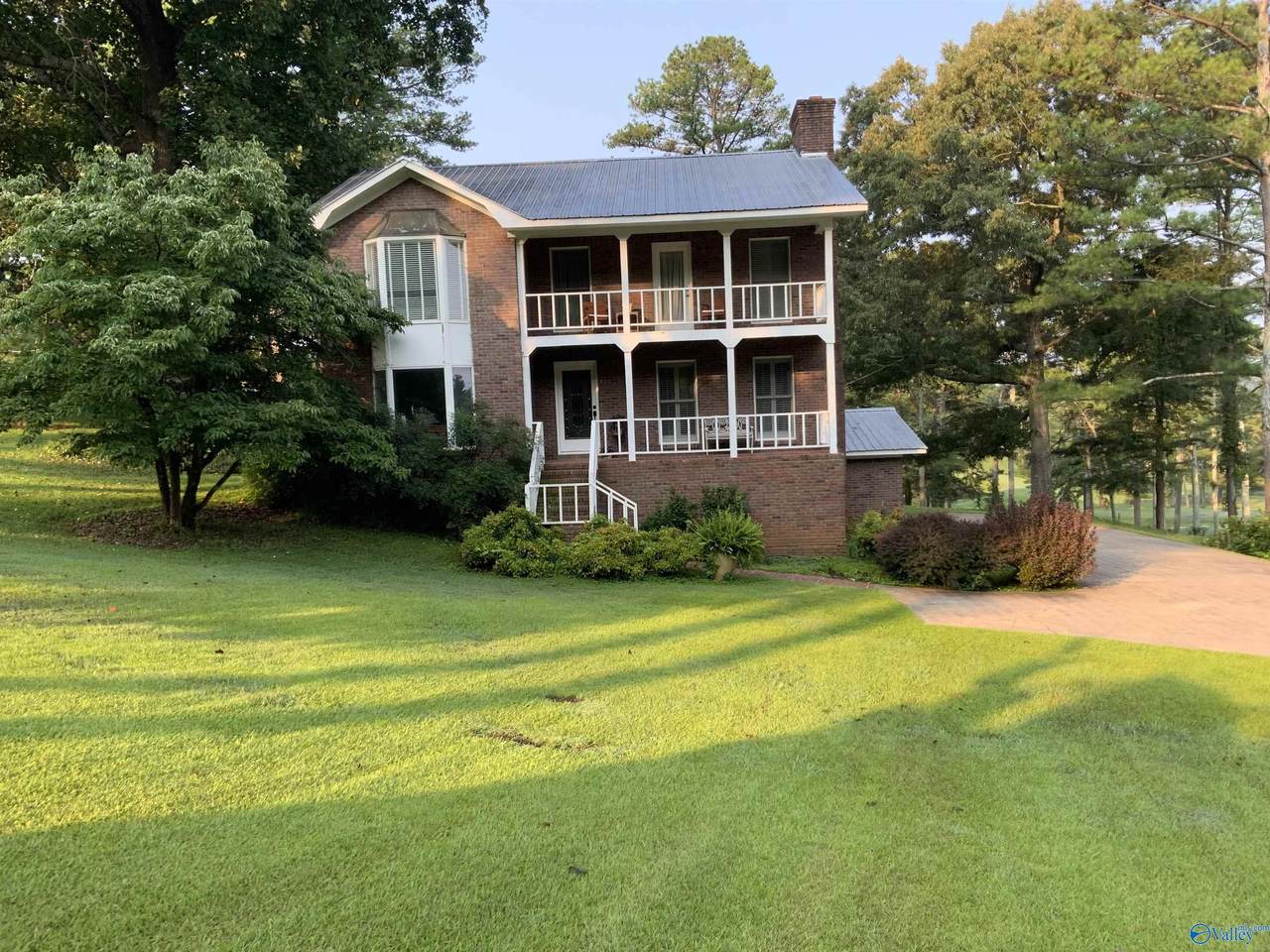 910 Fairway Road - Photo 1