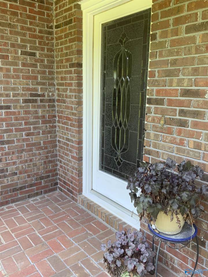 https://bt-photos.global.ssl.fastly.net/nalmls/1280_boomver_1_21925448-2.jpg