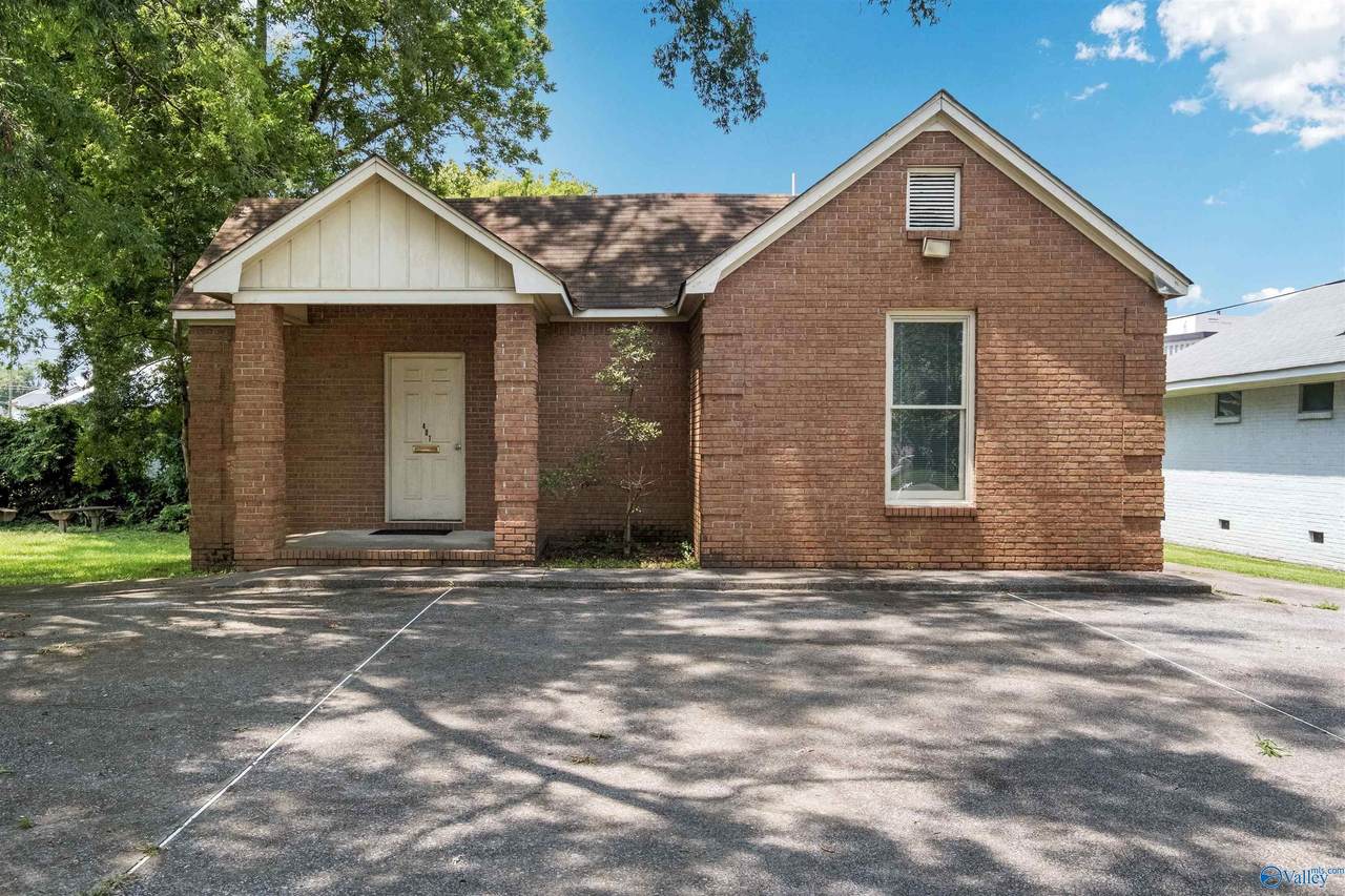 407 Second Street - Photo 1