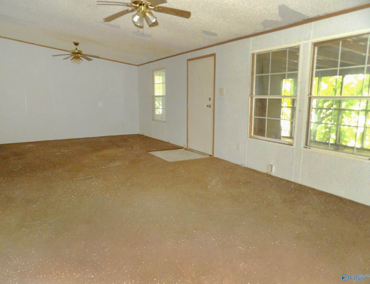 https://bt-photos.global.ssl.fastly.net/nalmls/1280_boomver_1_21925534-2.jpg