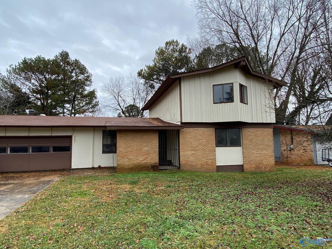 6005 Ellington Road - Photo 1