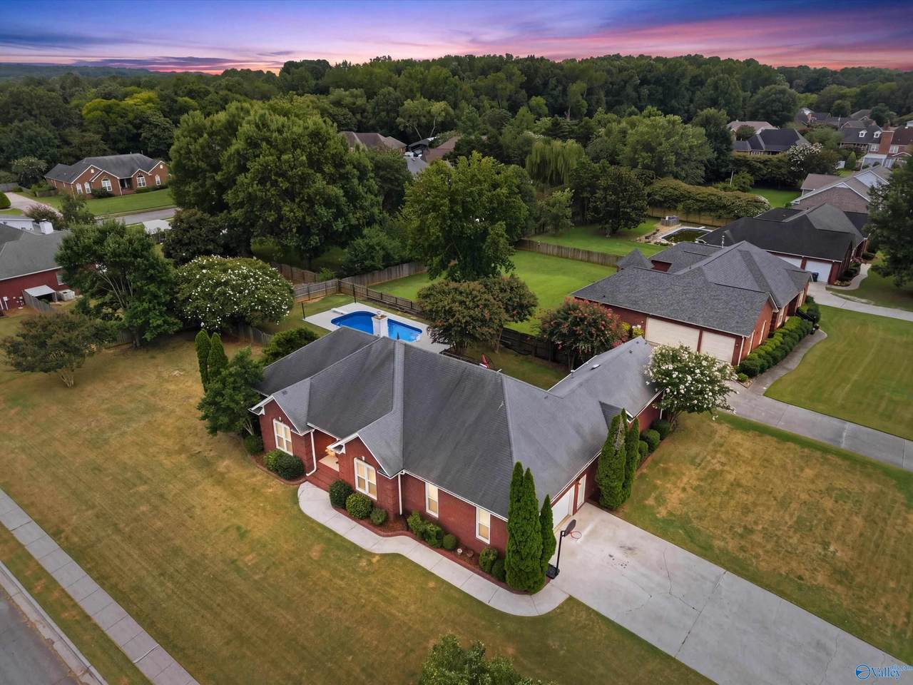 275 Natchez Trail - Photo 1