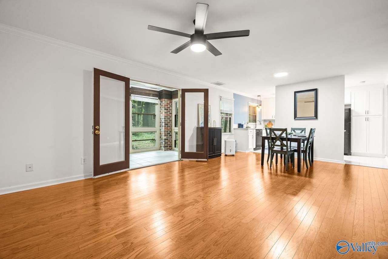 3008 Live Oak Lane - Photo 1