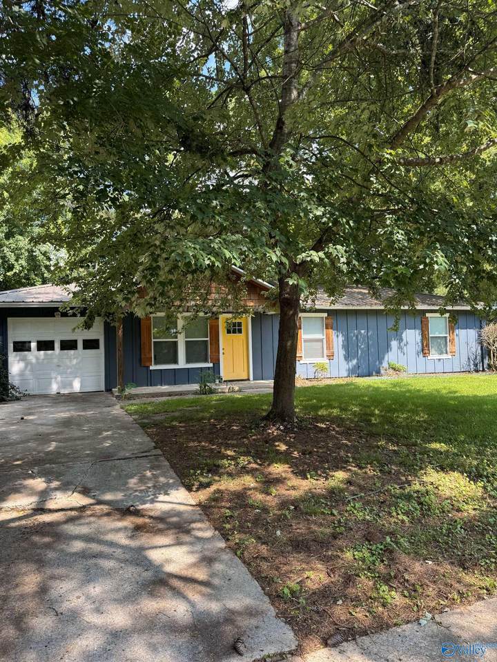 902 Danmann Circle - Photo 1