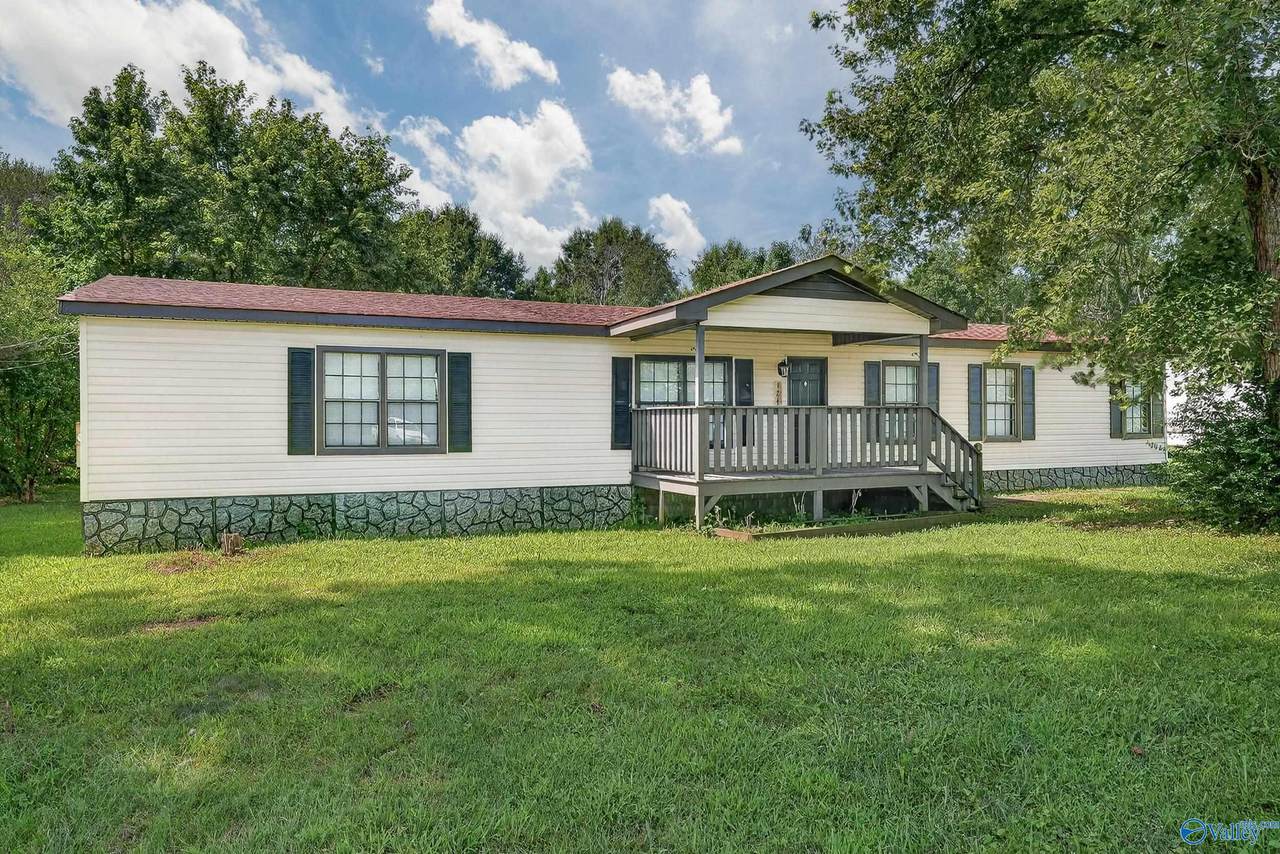 124 Helton Avenue - Photo 1