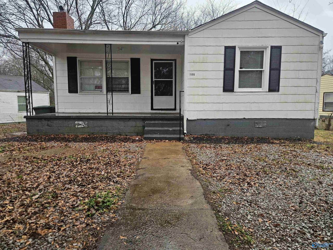 106 Delaware Blvd - Photo 1