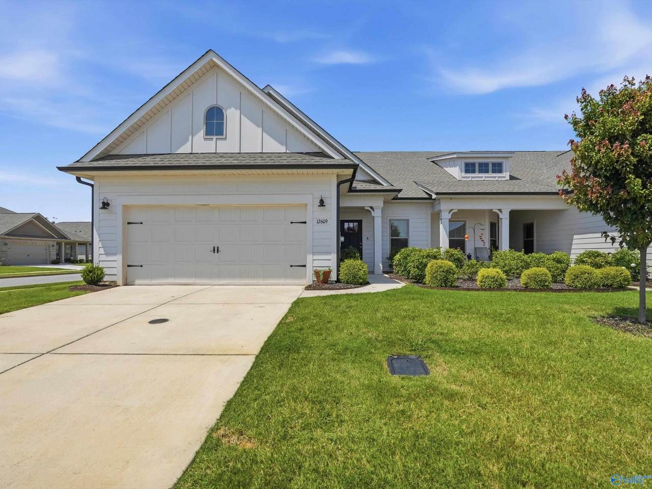 12609 Whitcomb Circle - Photo 1