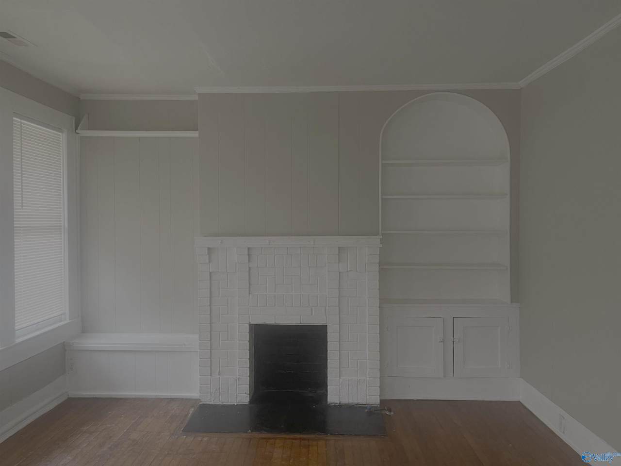 https://bt-photos.global.ssl.fastly.net/nalmls/1280_boomver_1_21926955-2.jpg
