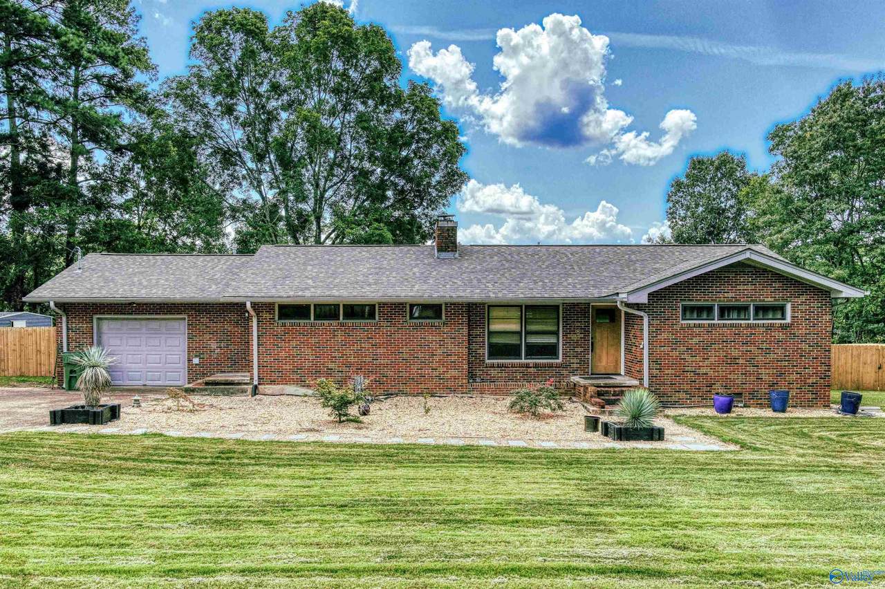 508 Cole Street - Photo 1
