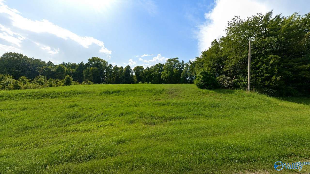 https://bt-photos.global.ssl.fastly.net/nalmls/1280_boomver_1_21927405-2.jpg