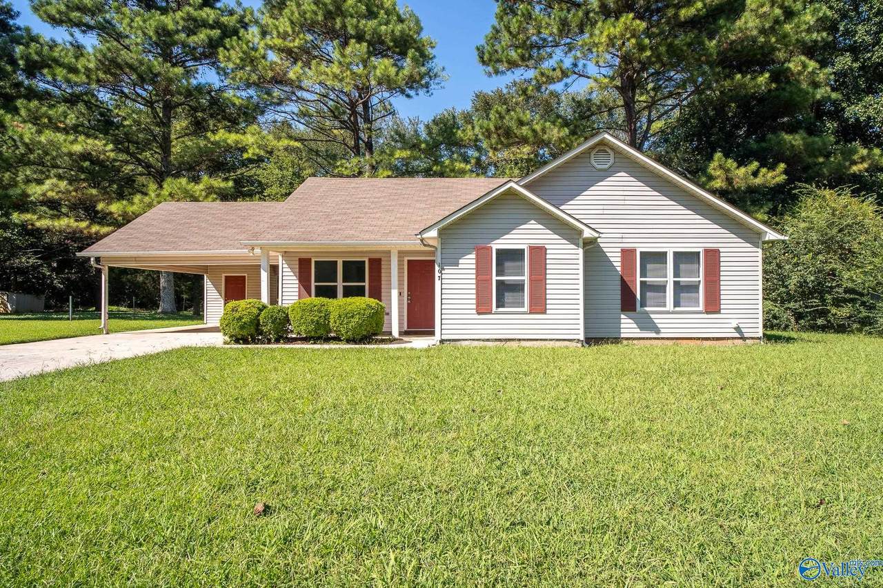 107 Ann Bradley Drive - Photo 1