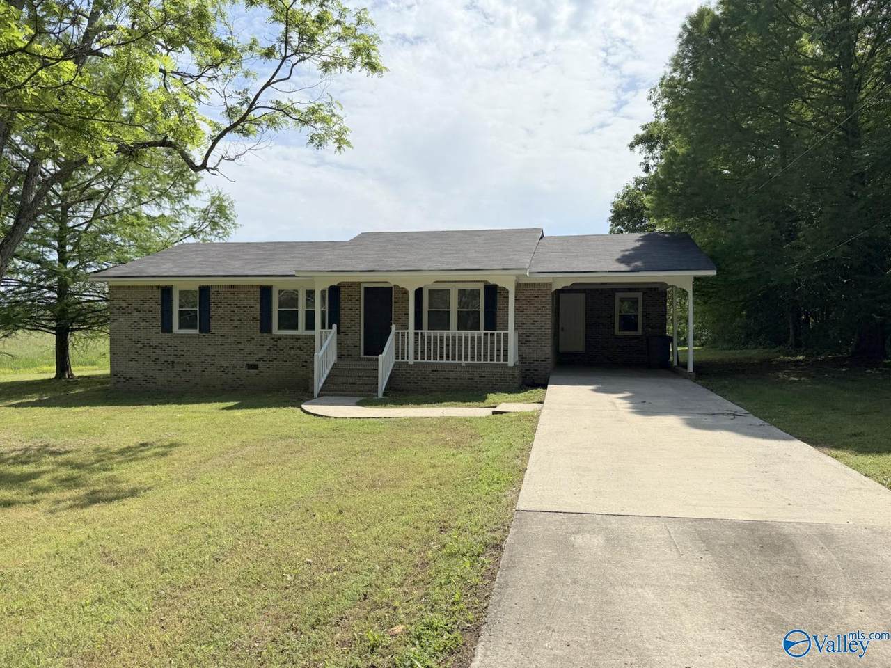 315 Monroe Nunley Road - Photo 1