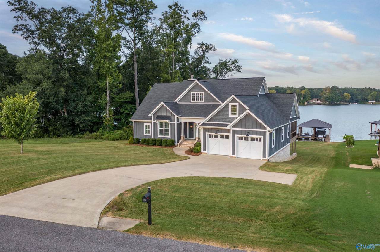 206 Harbor Lane - Photo 1
