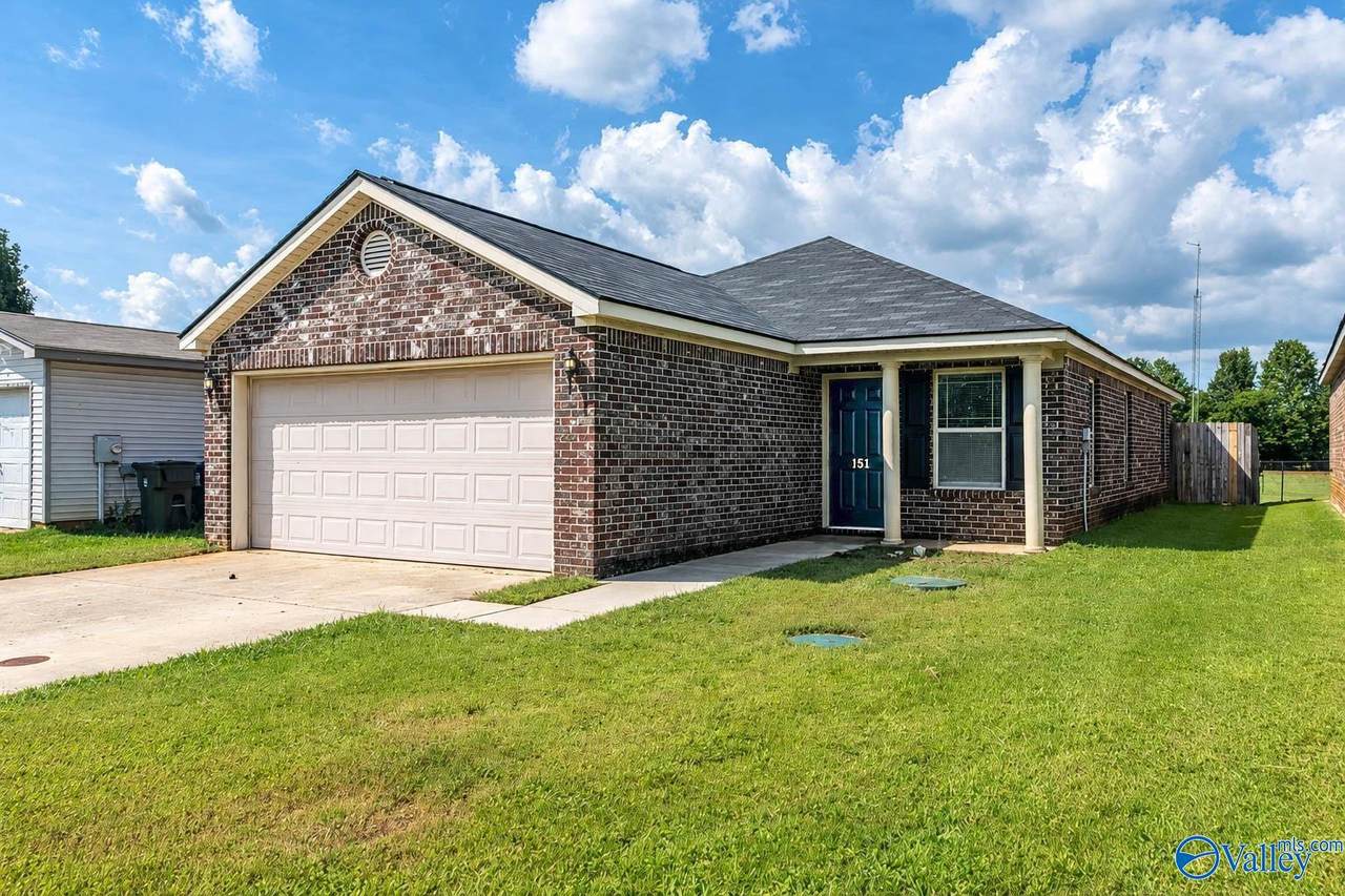 151 Cloverbrook Drive - Photo 1