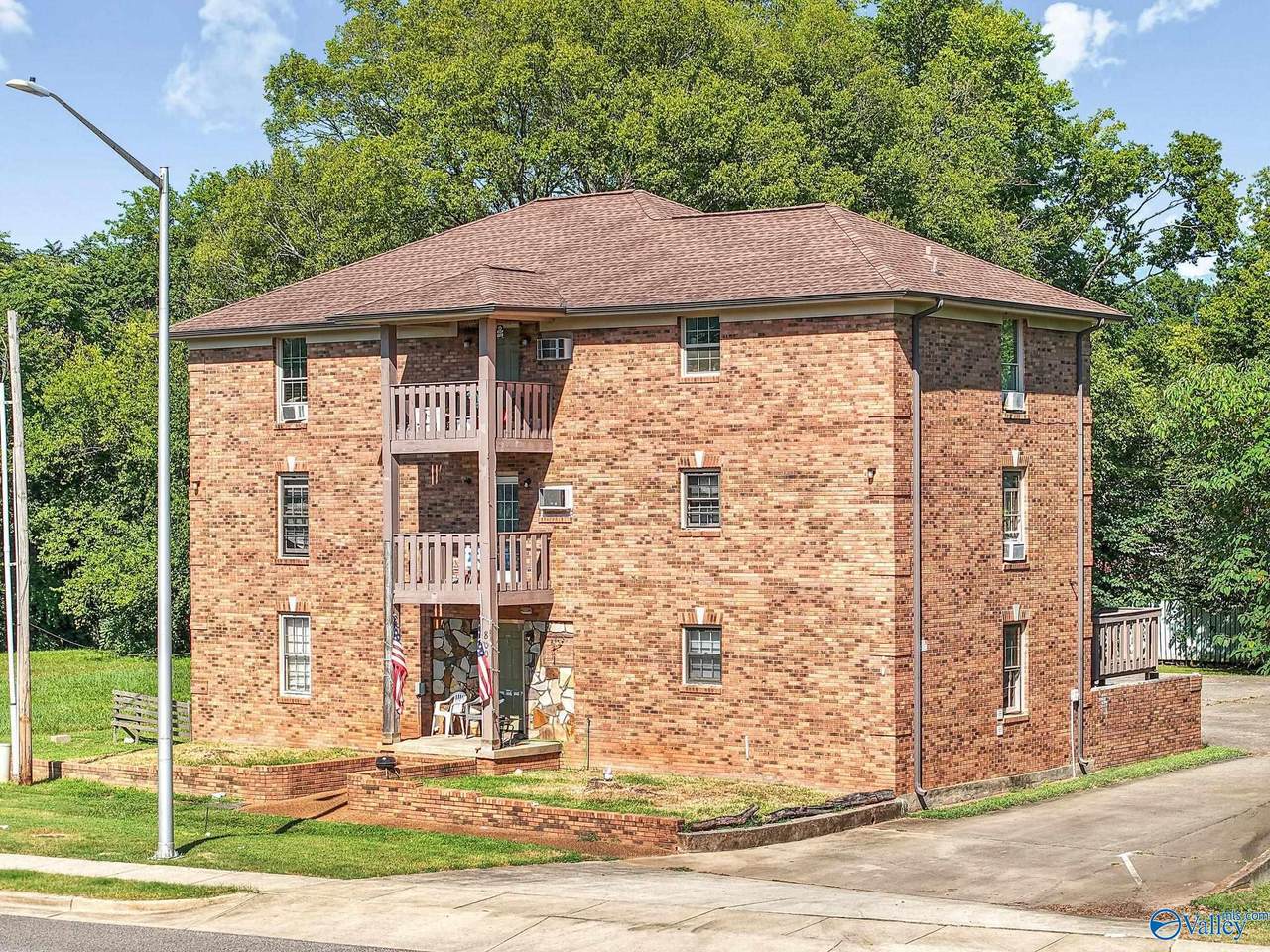 800 Hundley Drive - Photo 1