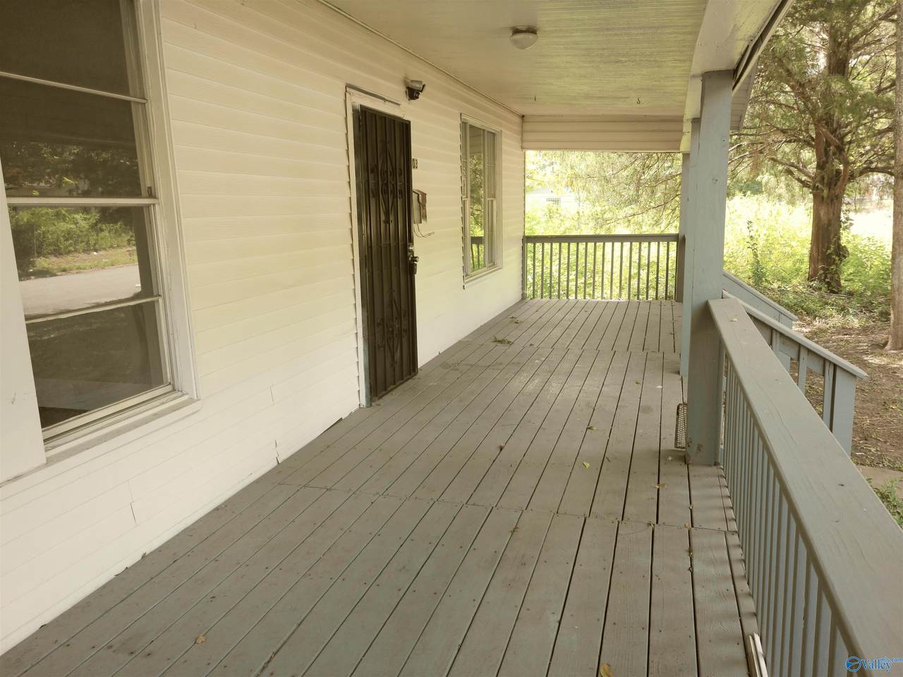 https://bt-photos.global.ssl.fastly.net/nalmls/1280_boomver_1_21927967-2.jpg