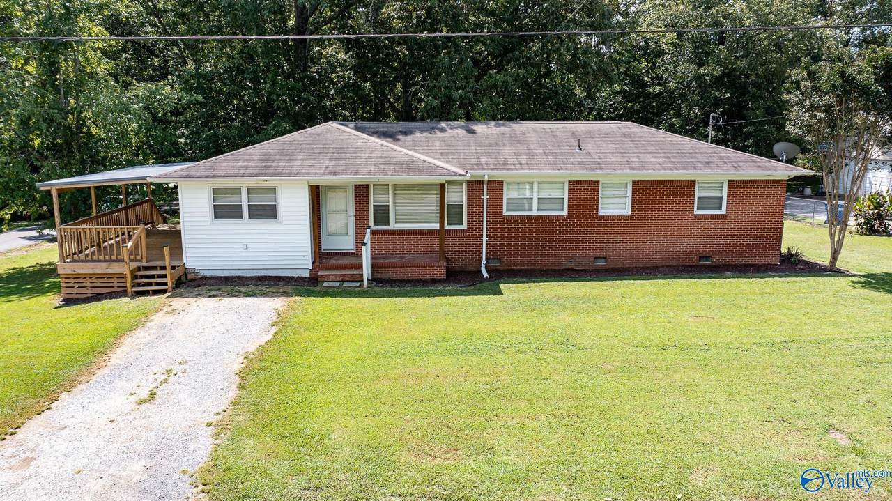 901 3rd Avenue - Photo 1
