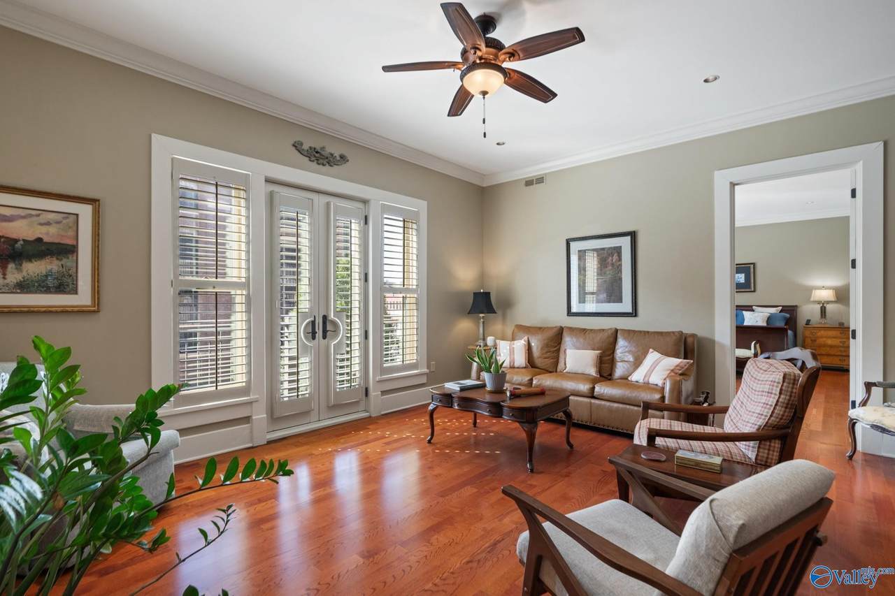 301 Holmes Avenue - Photo 1