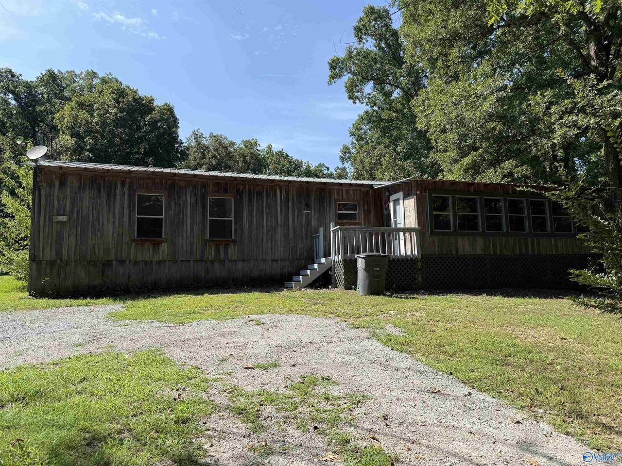 7320 Al Hwy 33 - Photo 1
