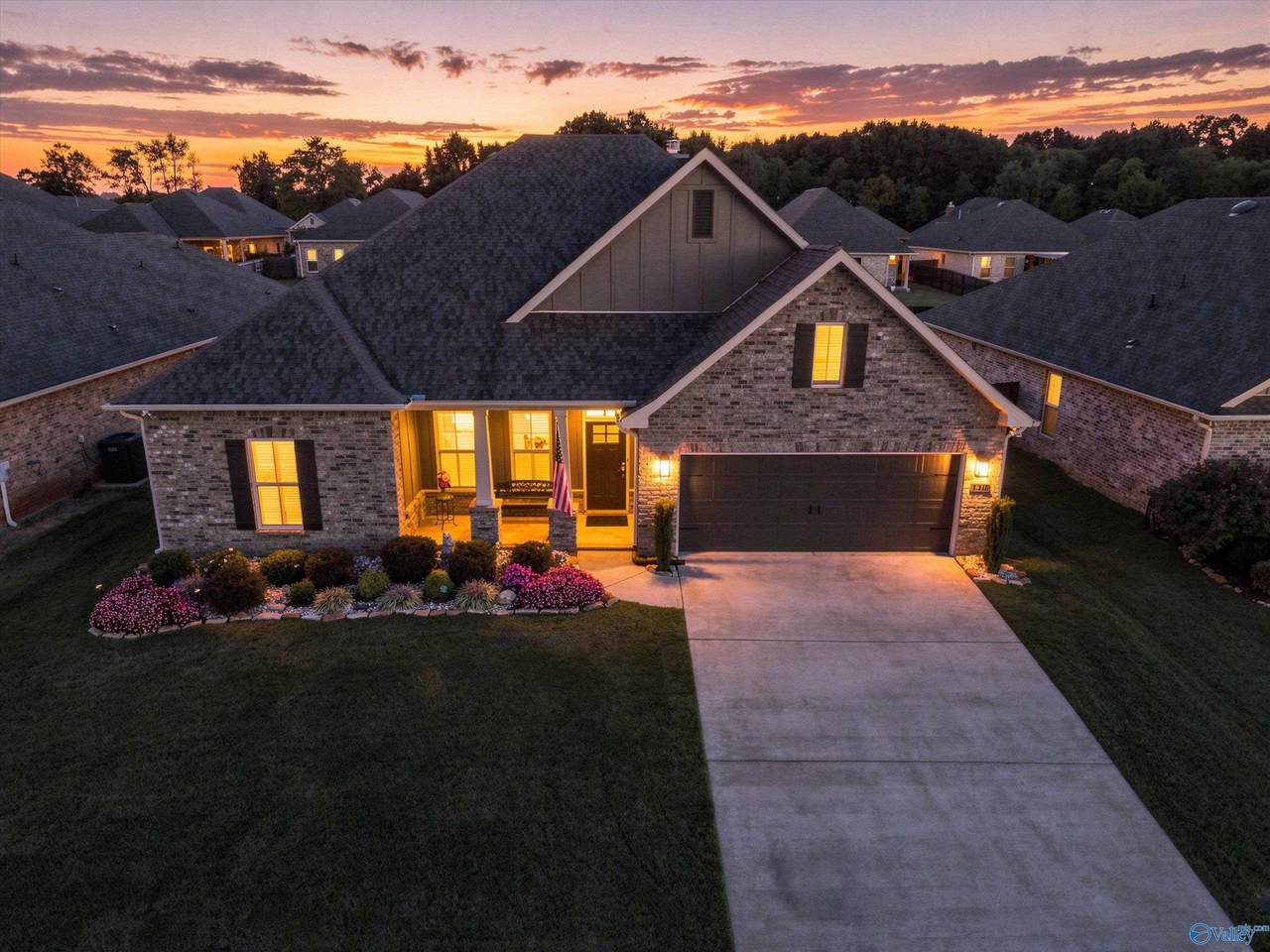 140 Rita Ann Way - Photo 1