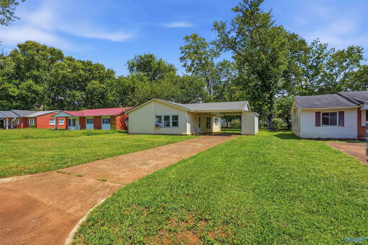 1018 7th Avenue - Photo 1