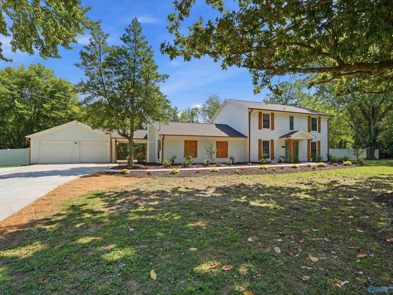 217 Concord Drive - Photo 1