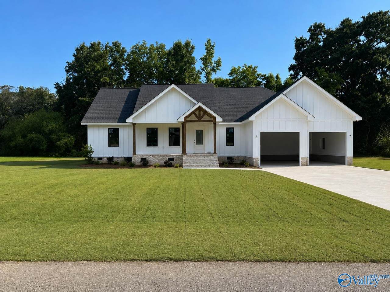 160 Bent River Drive - Photo 1