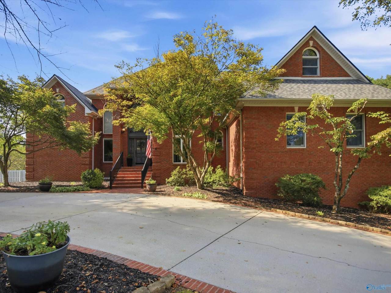 113 Ce Lee Drive - Photo 1