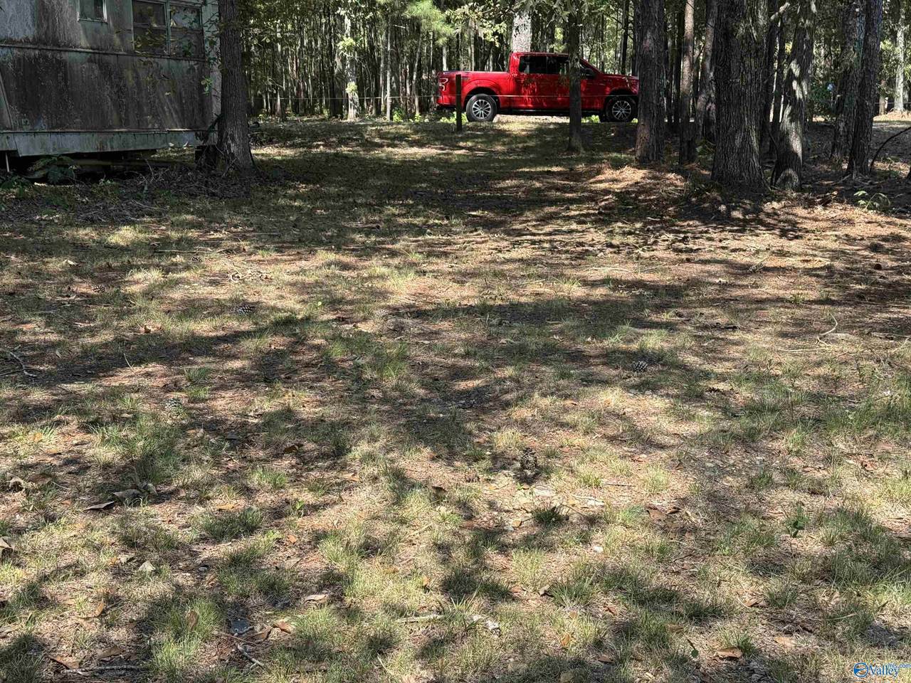https://bt-photos.global.ssl.fastly.net/nalmls/1280_boomver_1_21928374-2.jpg