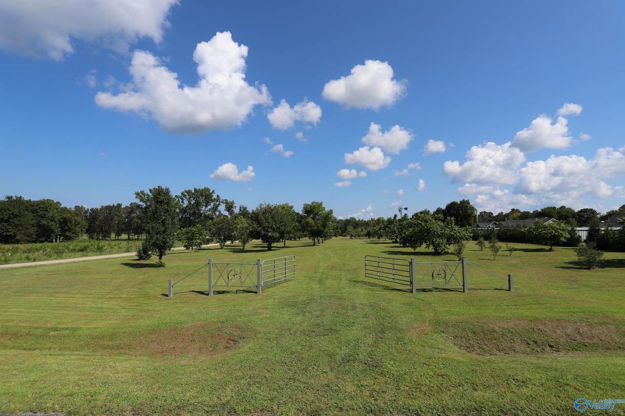2468 County Road 505 - Photo 1