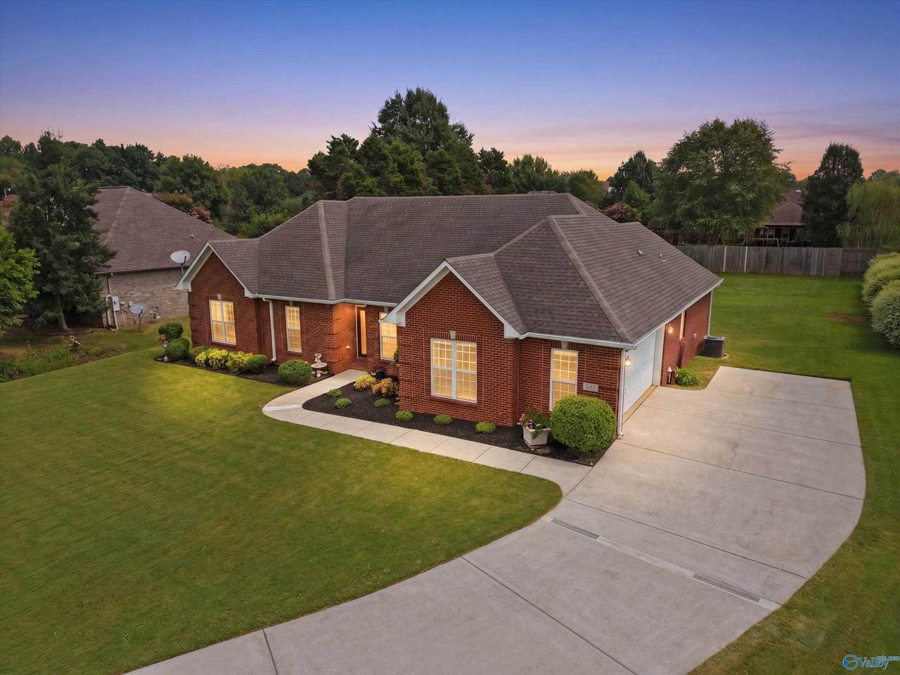 815 Indian Creek Road - Photo 1