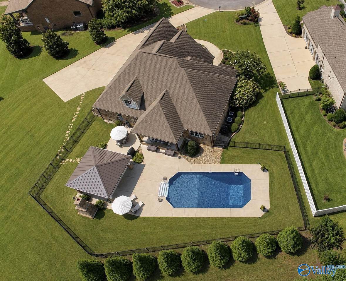 https://bt-photos.global.ssl.fastly.net/nalmls/1280_boomver_1_21928442-2.jpg